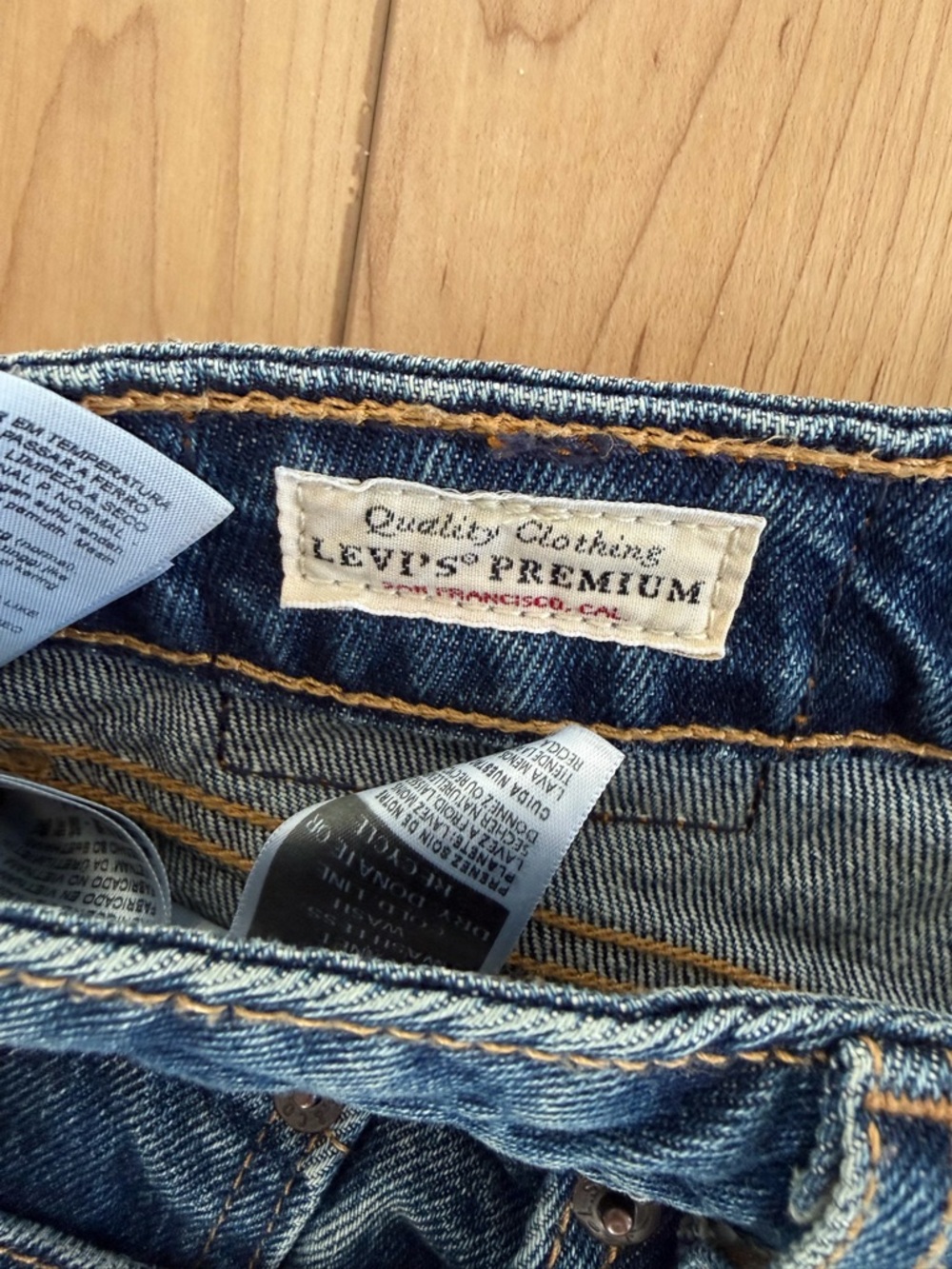 Levi's low loose tomorrow morning jeans size 24 - Picture 9 of 12